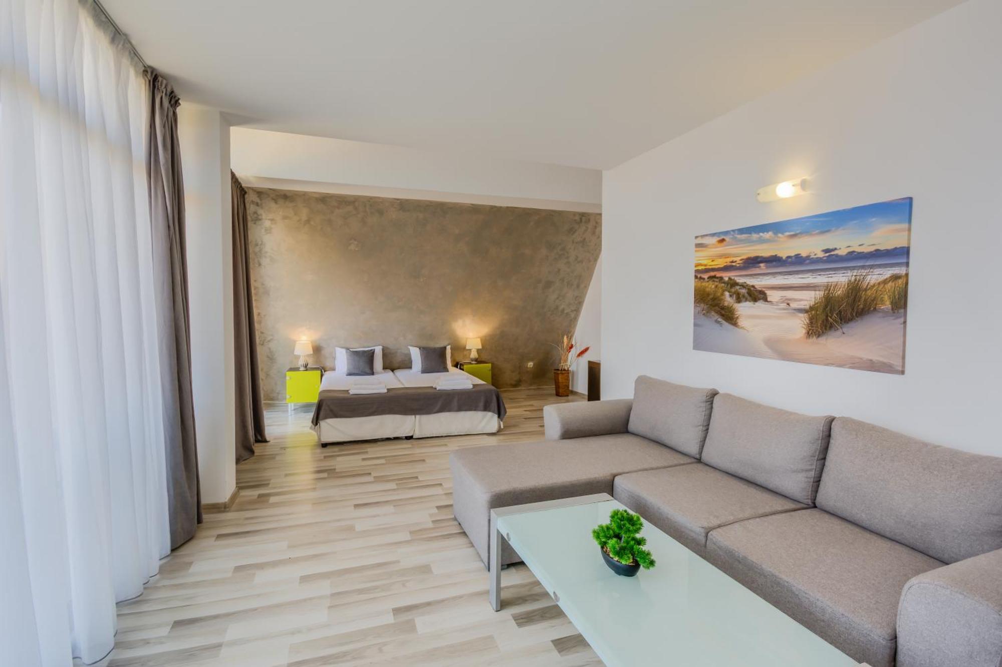 Hotel Odyssey Sozopol Bagian luar foto