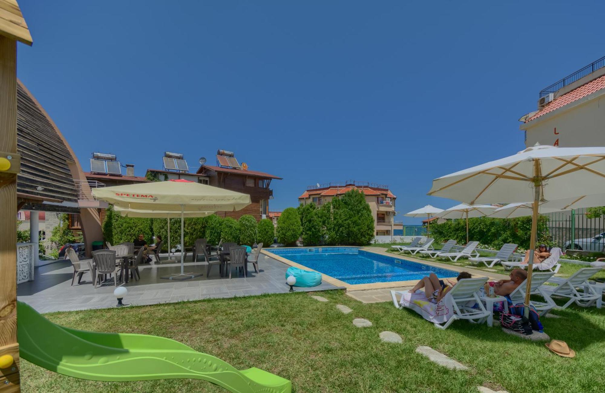 Hotel Odyssey Sozopol Bagian luar foto